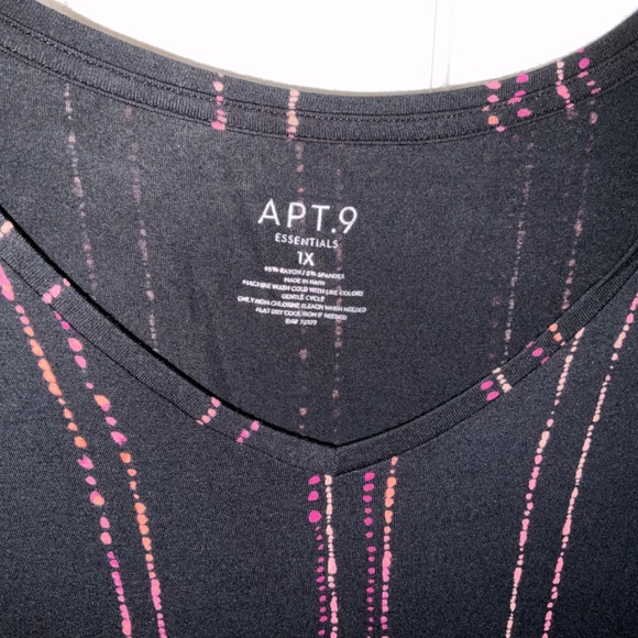 Women’s APT. P blouse 1X - Picture 3 of 5